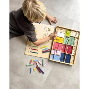 Small Foot Chiffres Et Calcul>Coffret mathématiques Réglettes cuisenaire et opérations