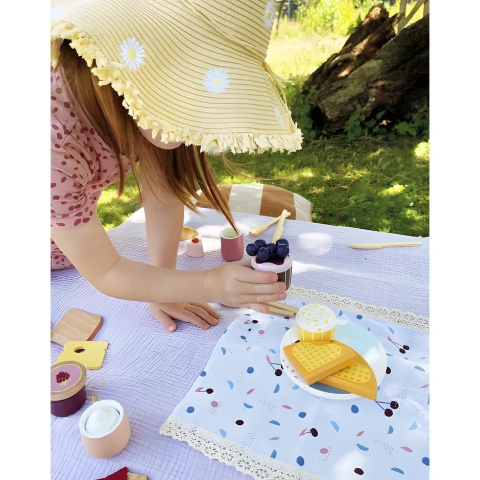 dinette_en_bois_pour_enfa_1-4.webp Small Foot Cuisines, Dinettes Et Marchandes>Dinette en Bois pour Enfant C'est l'Heure du Thé