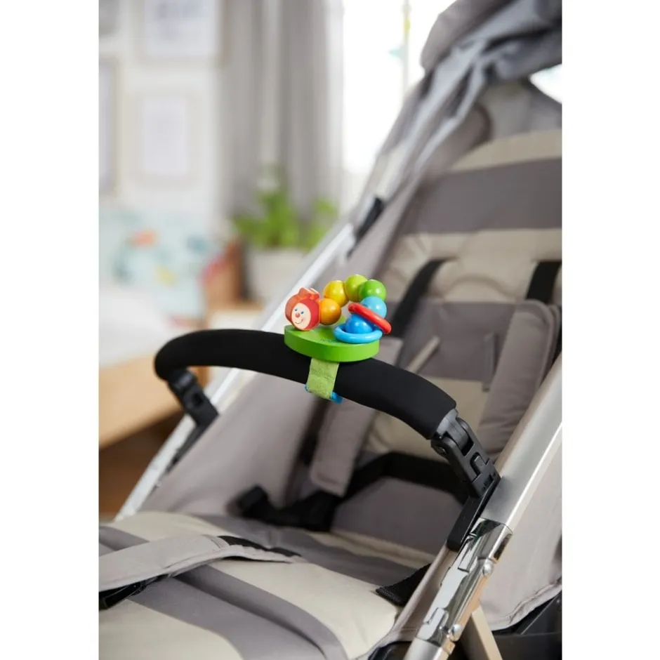 jouet_pour_poussette_pour_3.webp Haba Premiers Jeux D'éveil Et Accessoires Bébé>Jouet pour Poussette pour Bébé - Petite Chenille